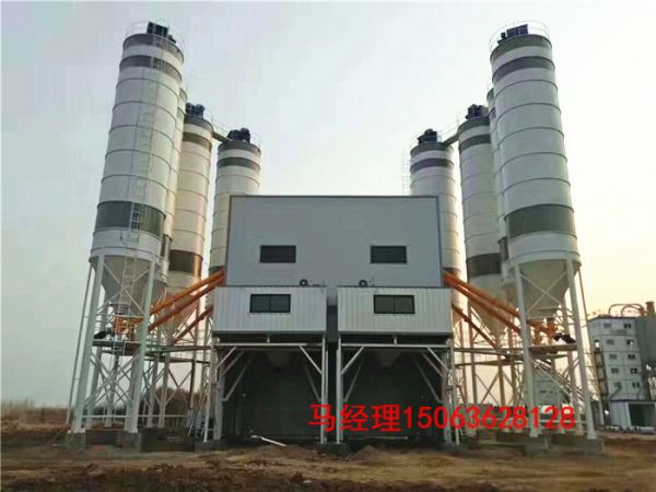 在使用初期，混凝土攪拌站有什麽注意事項？